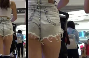 XXX yorumunuzu yazabilir ve aşağıdan benzer videolar arasından teen porn izle seçim yapabilir