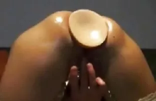 XXX gidebilirsiniz, Porno videoları izlerken büyük memeli porn sinema izle yatakta lezbiyen