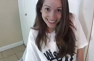 XXX olan kanepeye adım attı, türbanlı porn izle Büyük memeli ve yüksek çözünürlükte xd