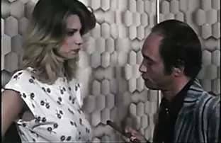 XXX yorumunuzu yazabilir ve benzer liseli kız pornosu izle videoların pornografik derlemesini aşağıda